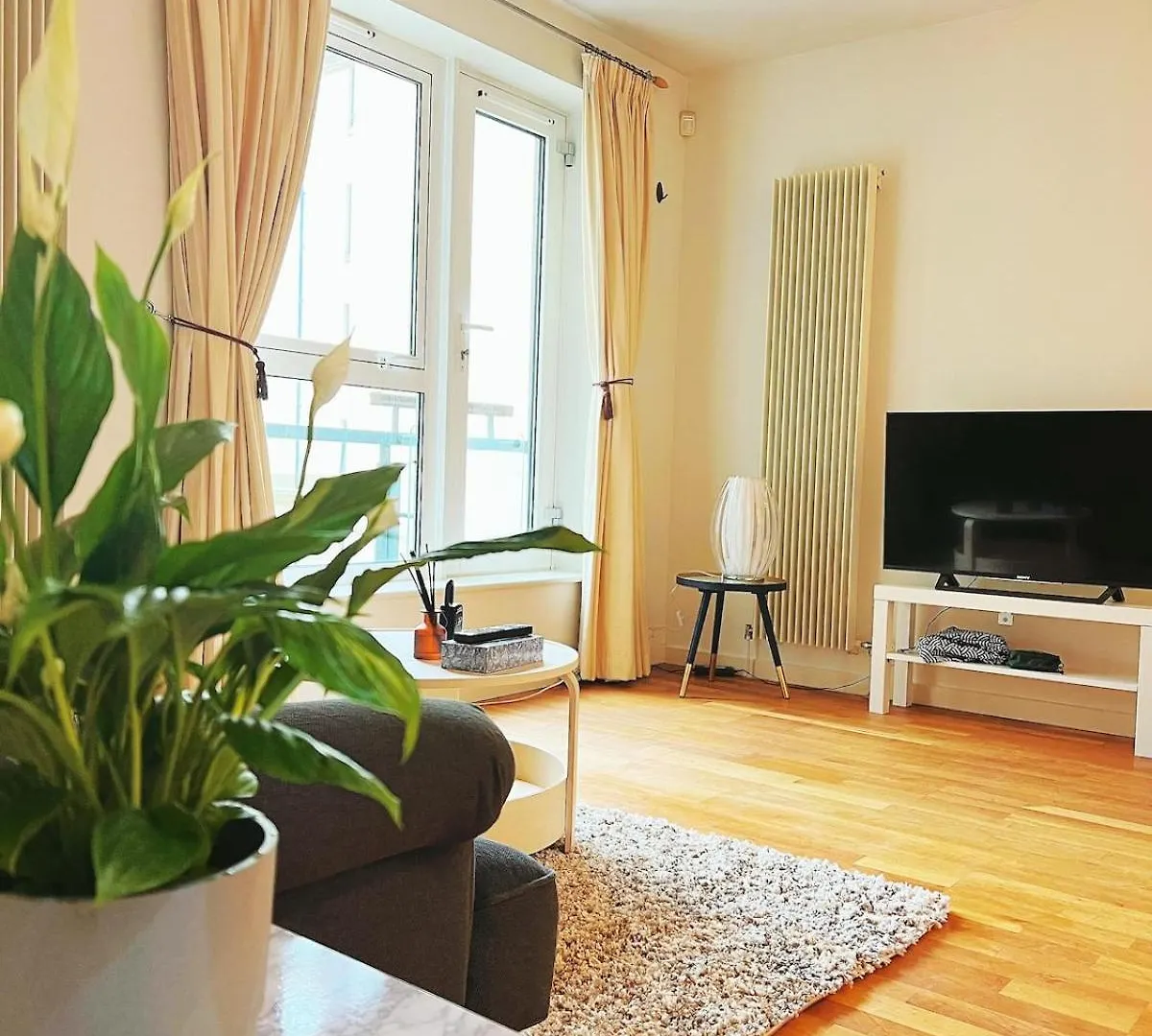 Luxury Apartment At Edimburgo 0*,